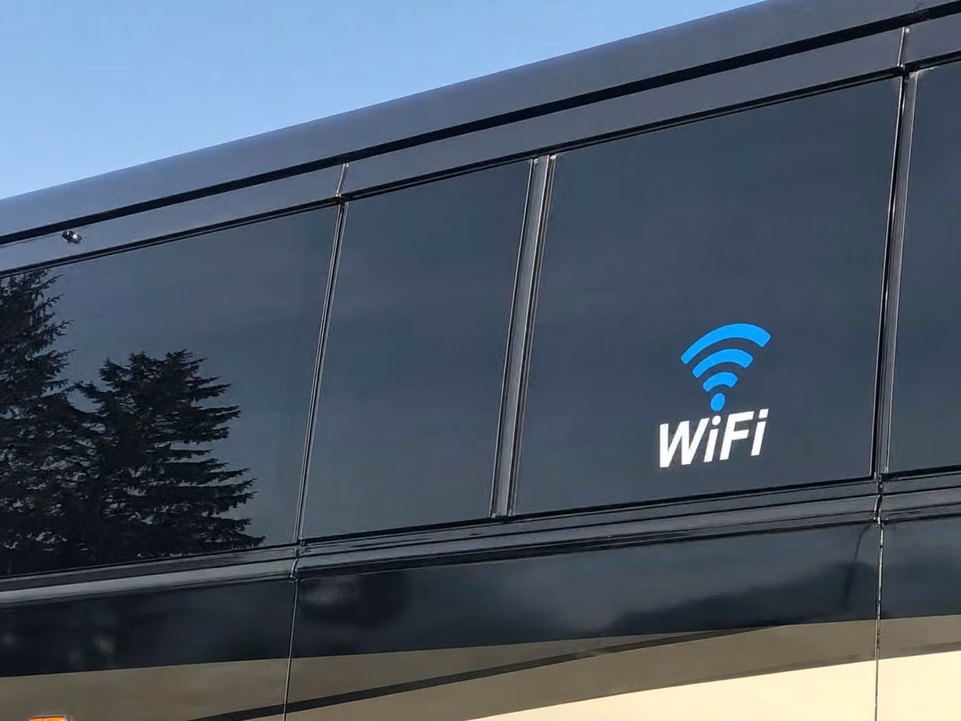 west melbourne 20 passenger minibus wifi