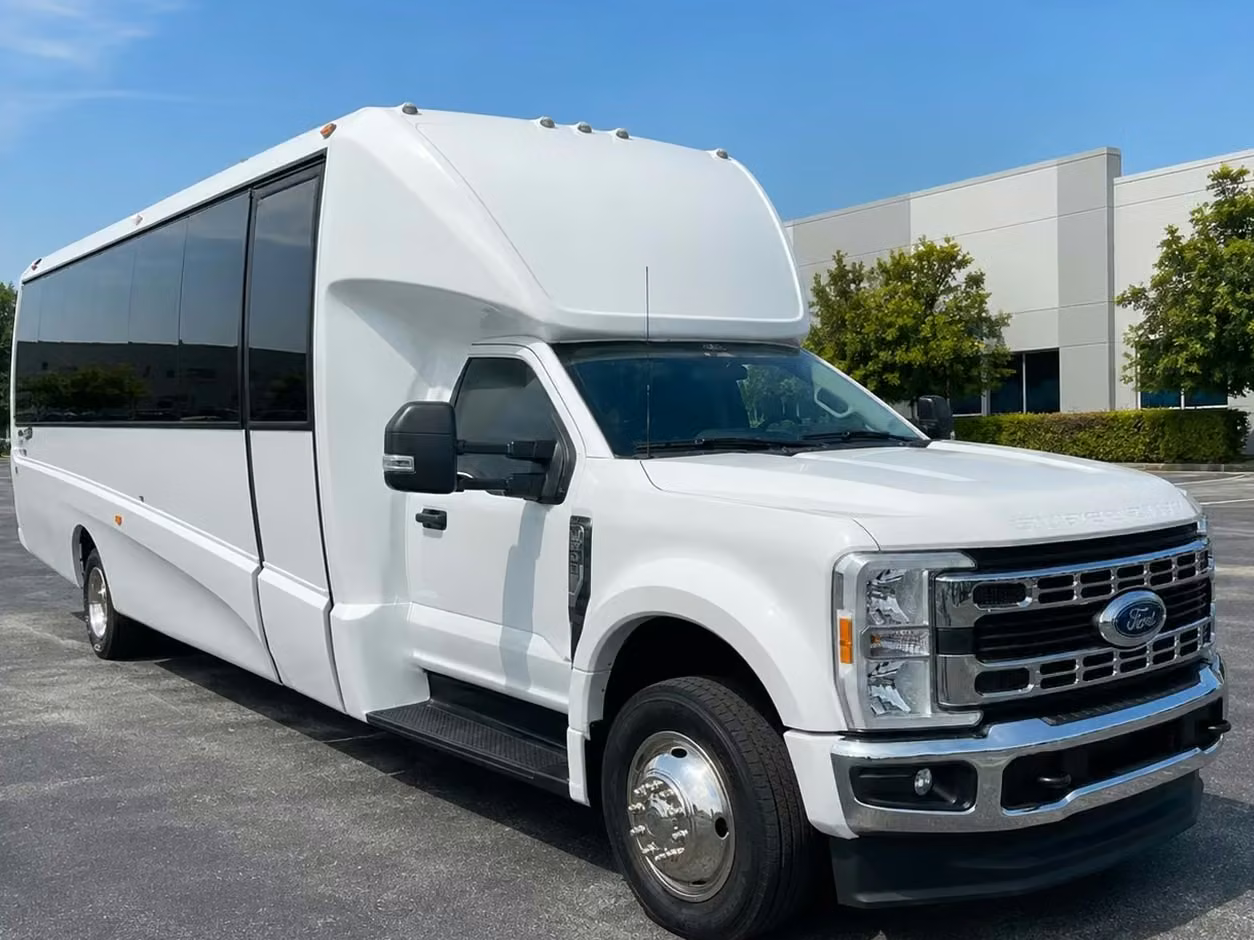 west melbourne 25 passenger minibus rental
