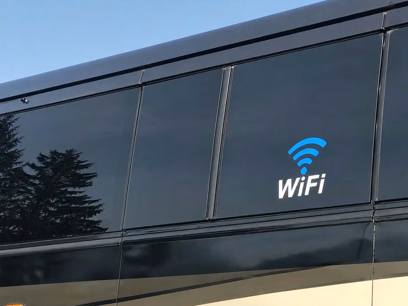 west melbourne 30 passenger minibus wifi