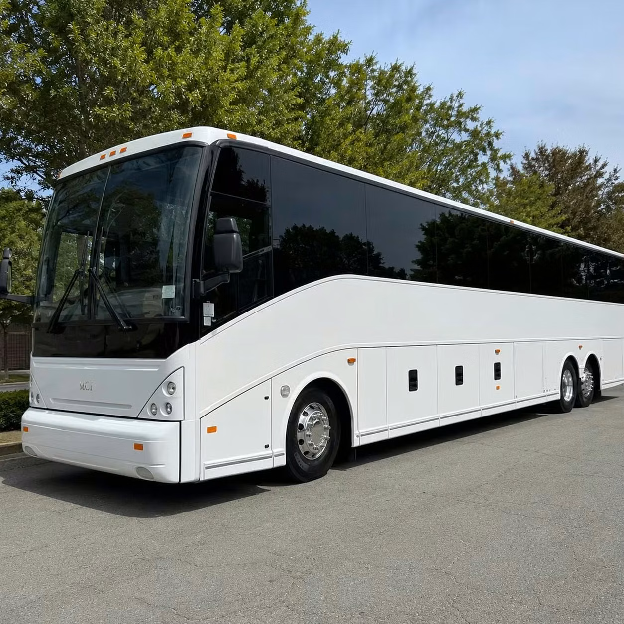 west melbourne bus rentals for off site meetings