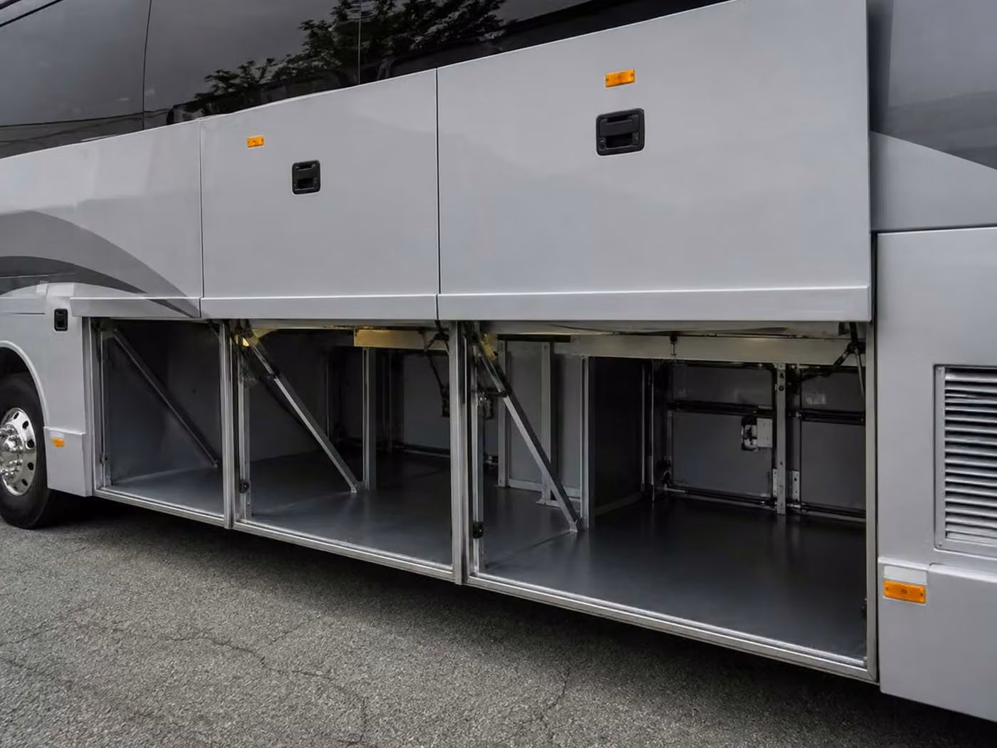 west melbourne charter bus under bus storage